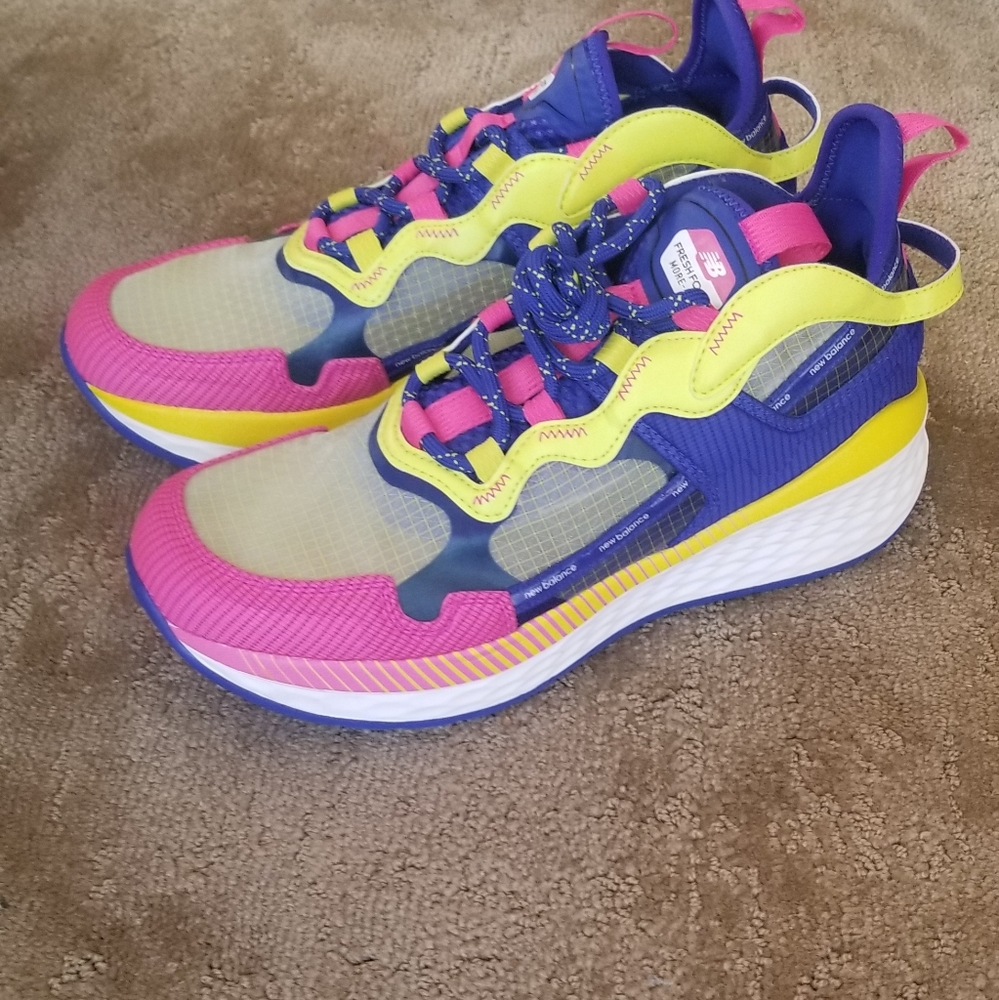 New Balance Test Run Project 2.0 Women’s Size 11